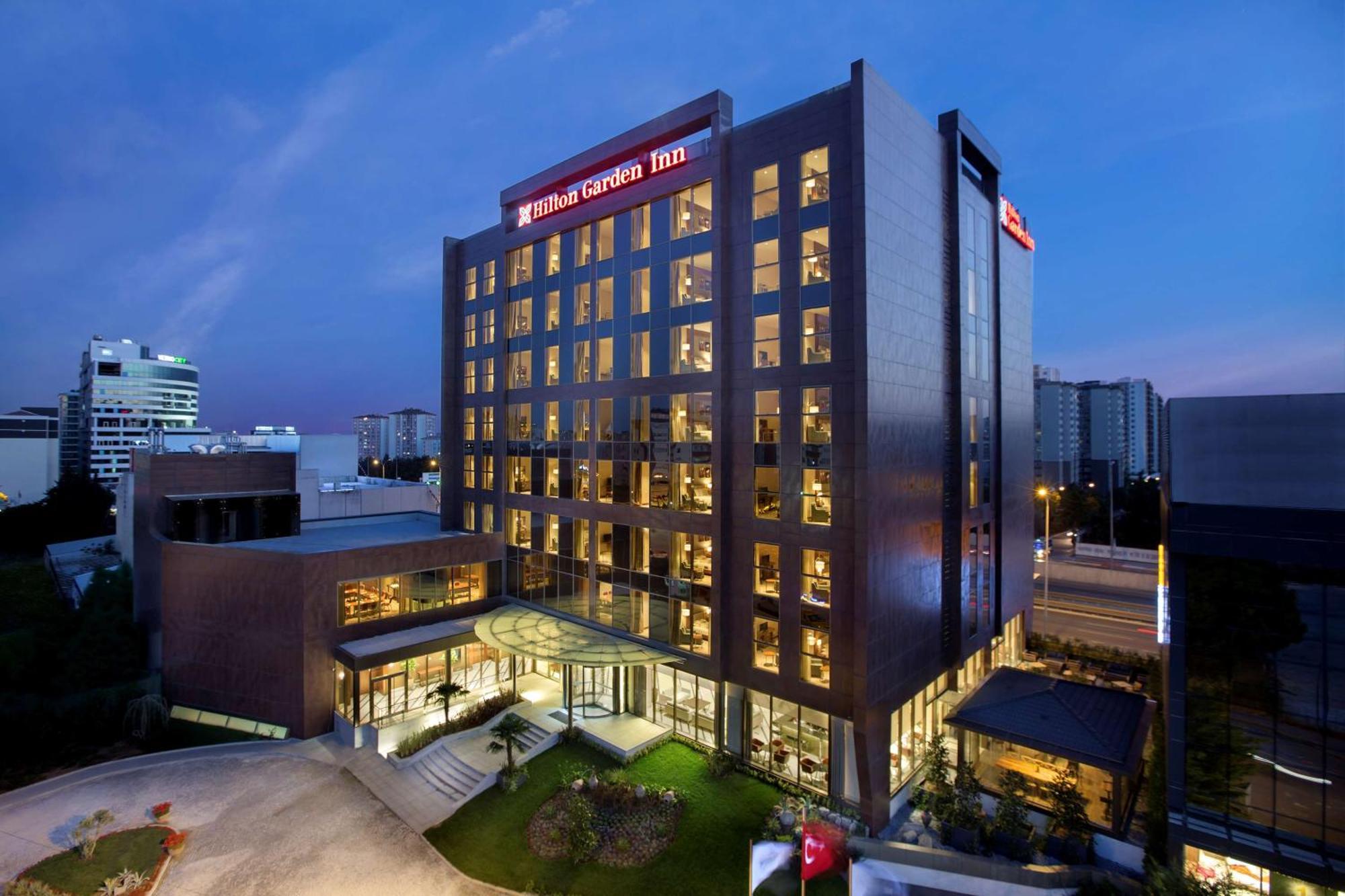 Hilton Garden Beylikduzu Hotel Stambuł